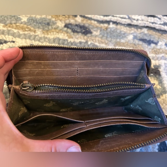 Schuler & Sons Philadelphia Leather Wallet - Picture 3 of 4